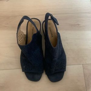 Navy Sonoma heels toeless